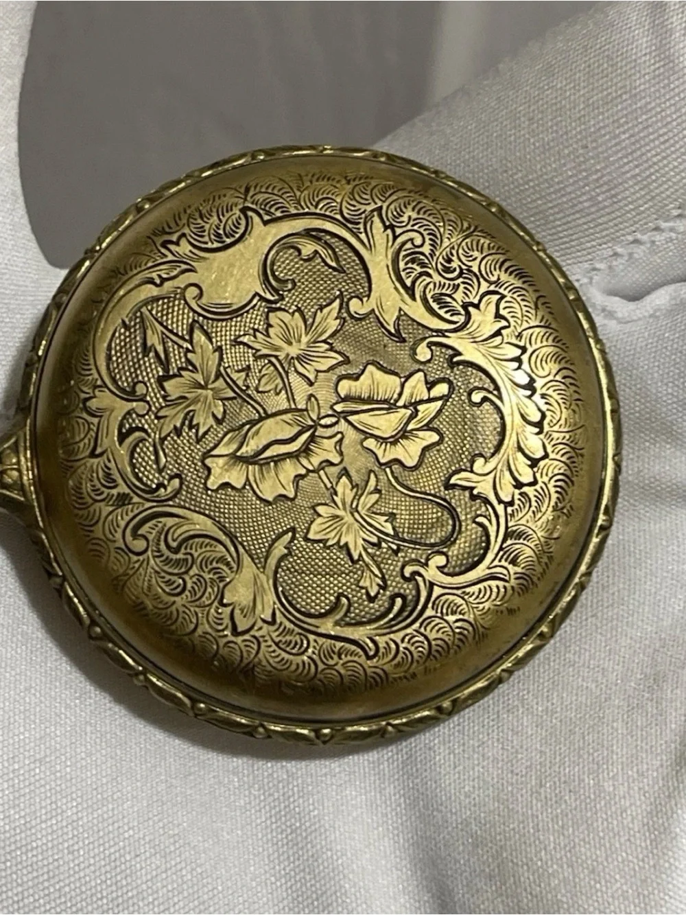 Vintage Sanford 17 Jewels Mechanical Pocket Watch Hunting Scene Swiss Made 1960s